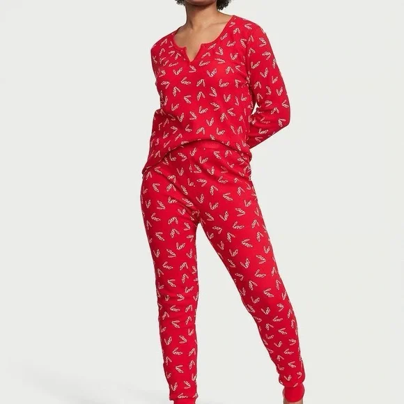 Victoria’s Secret red love thermal pajama set size large - Picture 2 of 5